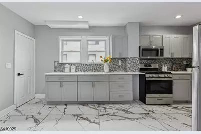 210 Rock Ave, Piscataway Township, NJ 08854 - Photo 10