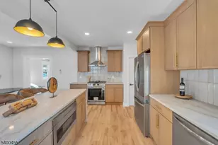 12 Enfield Ave, Montclair, NJ 07042 - Photo 22