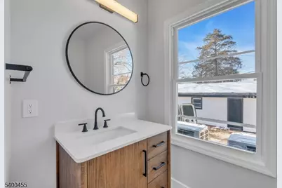 12 Enfield Ave, Montclair, NJ 07042 - Photo 16