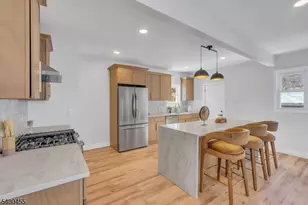 12 Enfield Ave, Montclair, NJ 07042 - Photo 18