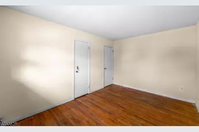 911 Plainfield Ave, Plainfield, NJ 07060 - Photo 22