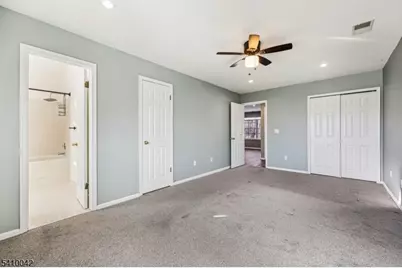 1075 Ash Dr, Mahwah, NJ 07430 - Photo 26
