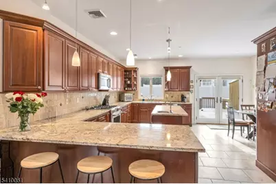 682 Greeley Ave #A, Fairview, NJ 07022 - Photo 8