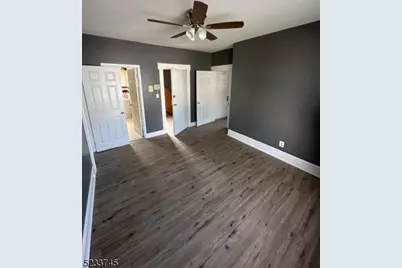 32 Rosehill Pl #2, Irvington, NJ 07111 - Photo 2