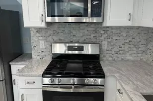 202 Black Oak Ridge Rd, Wayne, NJ 07470 - Photo 6