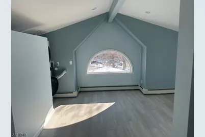 202 Black Oak Ridge Rd, Wayne, NJ 07470 - Photo 2