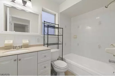 530 Broadway, Elizabeth, NJ 07206 - Photo 10