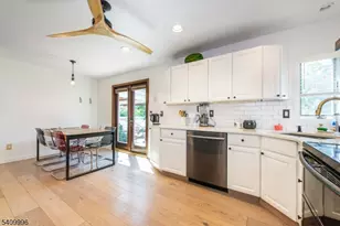 240 Princeton Ave, Rahway, NJ 07065 - Photo 10