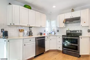 240 Princeton Ave, Rahway, NJ 07065 - Photo 8