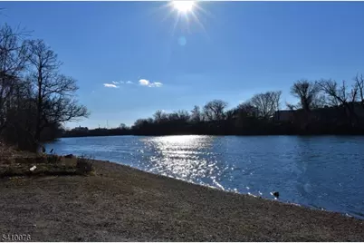 41 Elmwood Ter #41, Elmwood Park, NJ 07407 - Photo 48