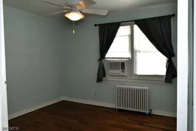 41 Elmwood Ter #41, Elmwood Park, NJ 07407 - Photo 30