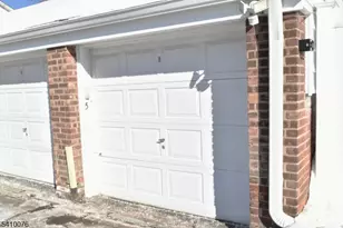 41 Elmwood Terrace, Elmwood Park, NJ 07407 - Photo 40