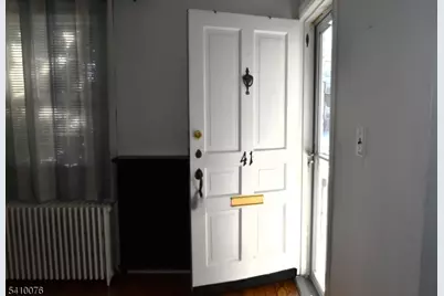 41 Elmwood Ter #41, Elmwood Park, NJ 07407 - Photo 4