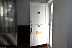 41 Elmwood Terrace, Elmwood Park, NJ 07407 - Photo 4