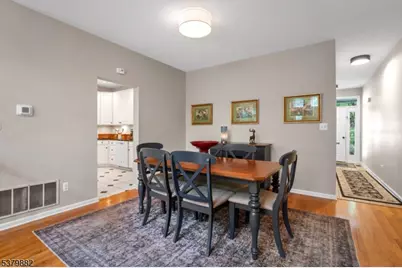 25 Rock Creek Woods Dr, Lambertville, NJ 08530 - Photo 10