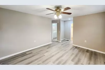 3D John Adams Ct, Monroe Township, NJ 08831 - Photo 22