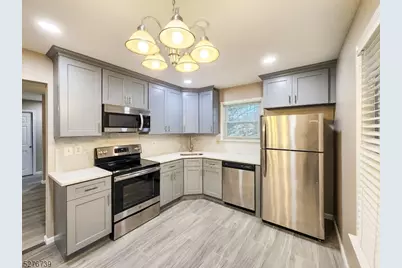 3D John Adams Ct, Monroe Township, NJ 08831 - Photo 14