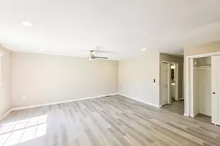 3D John Adams Ct, Monroe Township, NJ 08831 - Photo 4