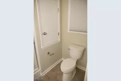 494 Harris Ave #B, Middlesex, NJ 08846 - Photo 18