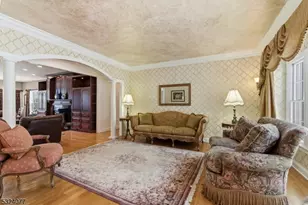 4 Deer Trail Rd, Kinnelon, NJ 07405 - Photo 4