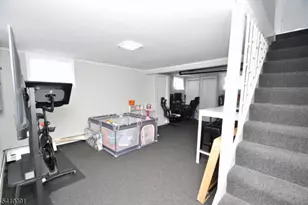 30 Woodside Ave, Haledon, NJ 07508 - Photo 14