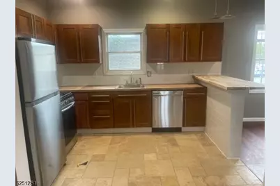 929 Baldwin Ave #2, Linden, NJ 07036 - Photo 6