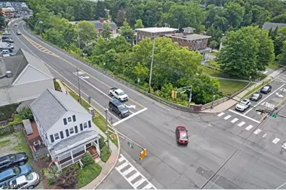 35 Leigh St, Clinton, NJ 08809 - Photo 2