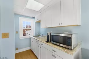 35 Leigh St, Clinton, NJ 08809 - Photo 12