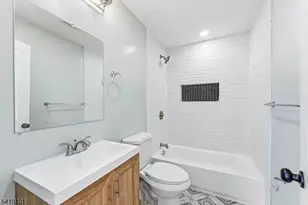 28 Toronto Ct, Maplewood, NJ 07040 - Photo 16