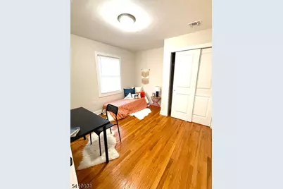 28 Toronto Ct, Maplewood, NJ 07040 - Photo 6