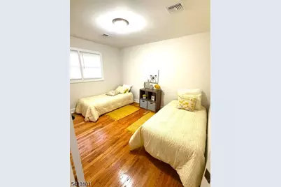 28 Toronto Ct, Maplewood, NJ 07040 - Photo 8