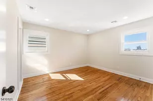 28 Toronto Ct, Maplewood, NJ 07040 - Photo 10