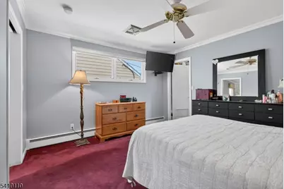 710 W Elm St, Linden, NJ 07036 - Photo 14