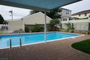 710 W Elm St, Linden, NJ 07036 - Photo 10