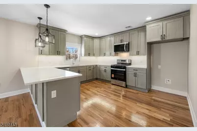 951 W 7th St, Plainfield, NJ 07063 - Photo 4