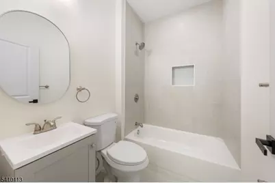 951 W 7th St, Plainfield, NJ 07063 - Photo 16