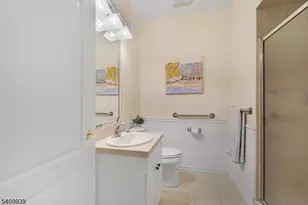 375 Rifle Camp Rd, Woodland Park, NJ 07424 - Photo 18