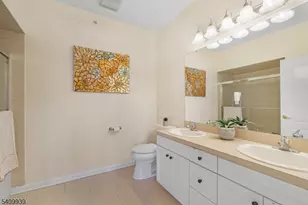 375 Rifle Camp Rd, Woodland Park, NJ 07424 - Photo 16