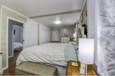 21 Normandy Circle, Hopatcong, NJ 07843 - Photo 10