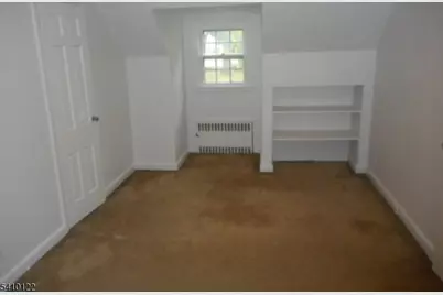 52 E Sumner Ave, Roselle Park, NJ 07204 - Photo 14