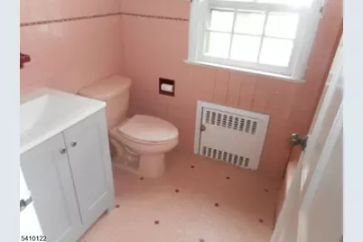 52 E Sumner Ave, Roselle Park, NJ 07204 - Photo 28