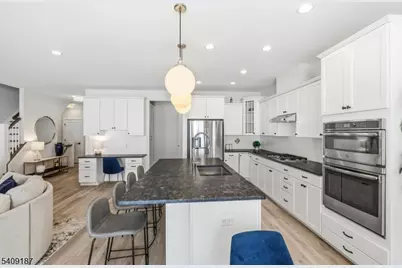 34 Aspen Dr, Cedar Grove Twp., NJ 07009 - Photo 8