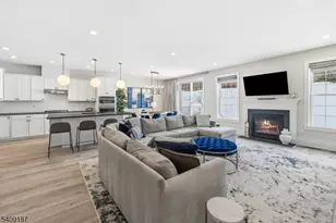 34 Aspen Dr, Cedar Grove Twp., NJ 07009 - Photo 4