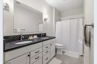 34 Aspen Dr, Cedar Grove Twp., NJ 07009 - Photo 16