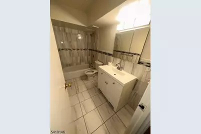 873 Main St #E, Hackensack, NJ 07601 - Photo 16