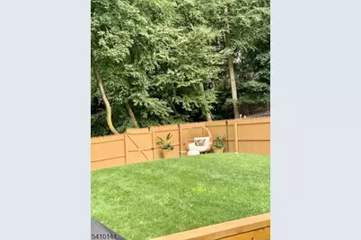 34 Bayview Ave, Hopatcong, NJ 07843 - Photo 22