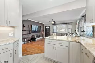 34 Bayview Ave, Hopatcong, NJ 07843 - Photo 6