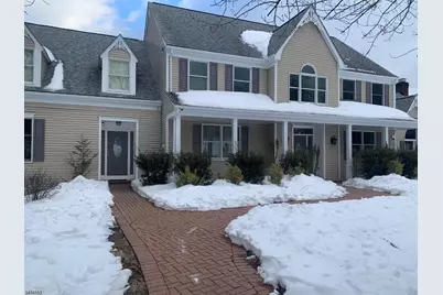 10 Red Robin Way, Raritan Township, NJ 08822 - Photo 2