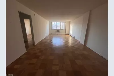 25 Zabriskie St #F, Hackensack, NJ 07601 - Photo 2