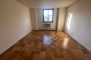 25 Zabriskie St, Hackensack, NJ 07601 - Photo 4